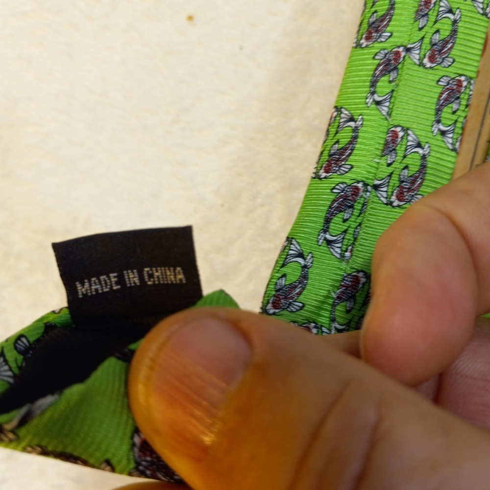 Cape Cod Neckwear Lime Green Pisces Koi Silk REPP Tie 59 x 3 Mens Tie - Picture 5 of 11